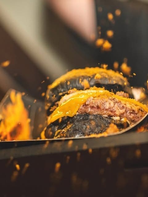 Hamburguesa de Güelito's Burger en su presentación real